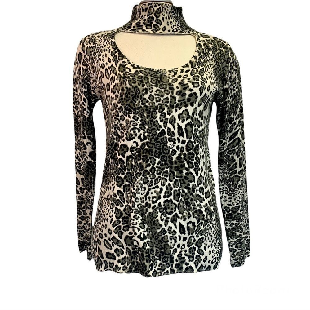 VENUS Green cream keyhole high neck long sleeve leopard cheetah print top size M